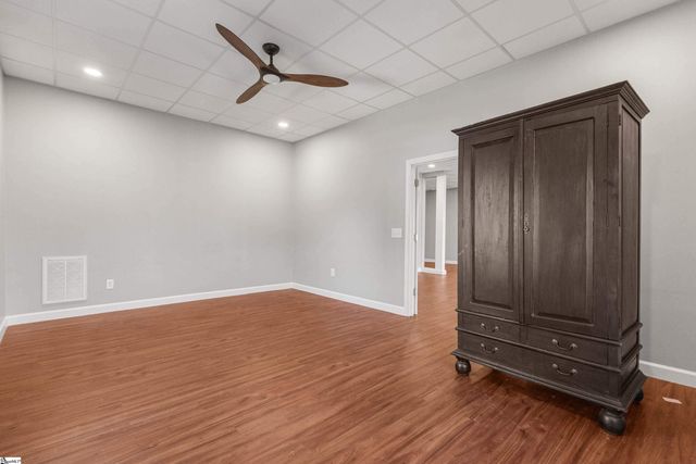 33 Crimson Glory Way, Travelers Rest, SC 29690