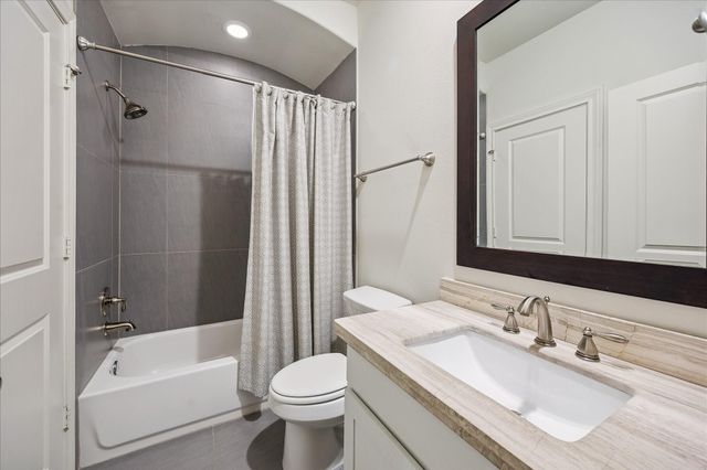 1512 W 23rd Street, Houston, TX 77008