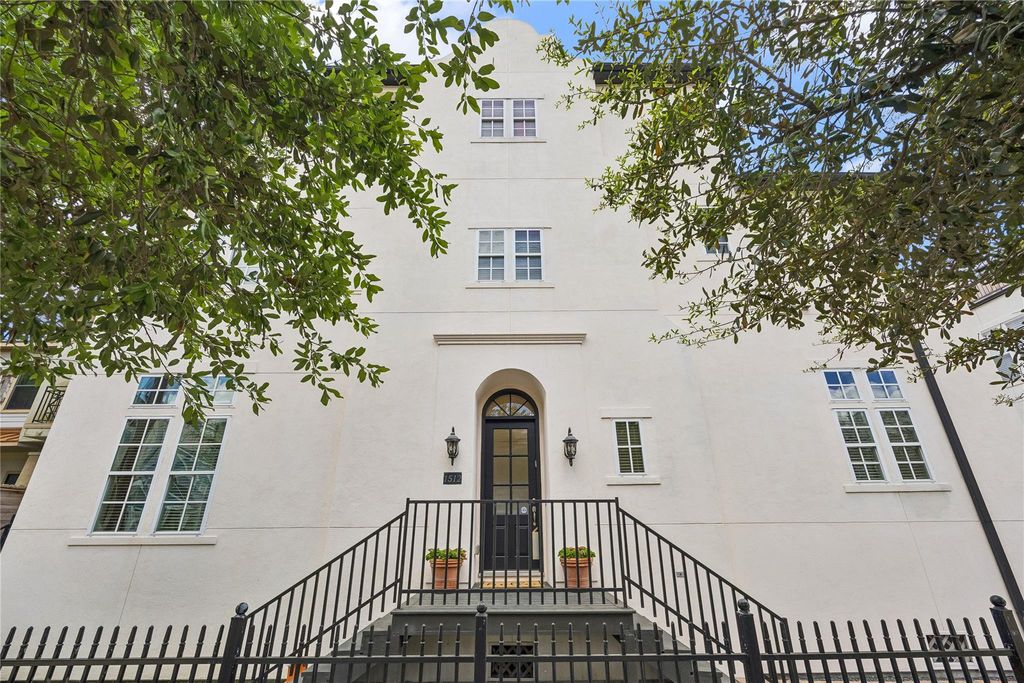 1512 W 23rd Street, Houston, TX 77008