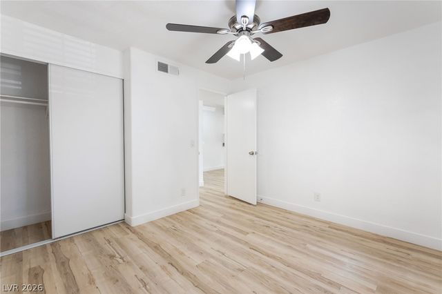 5251 Mission Carmel Lane 208, Las Vegas, NV 89107