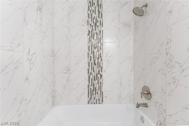 5251 Mission Carmel Lane 208, Las Vegas, NV 89107