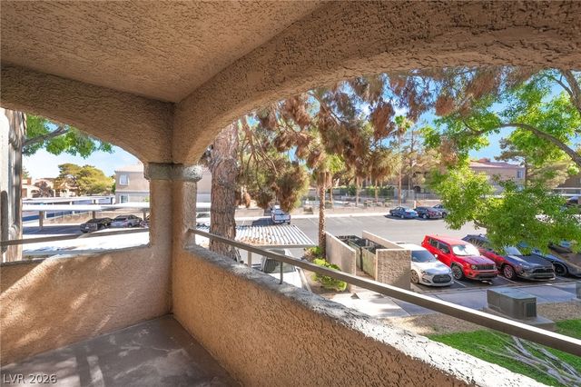 5251 Mission Carmel Lane 208, Las Vegas, NV 89107
