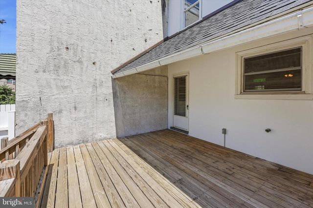 117 E 3RD AVE, Conshohocken, PA 19428