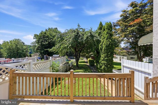 117 E 3RD AVE, Conshohocken, PA 19428