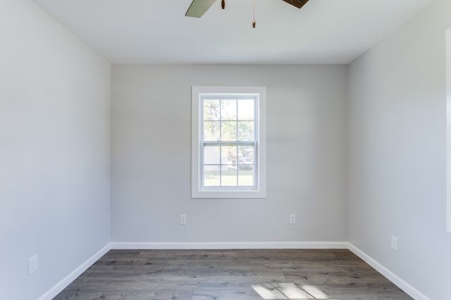 401 3rd Ave, N, Decherd, TN 37324