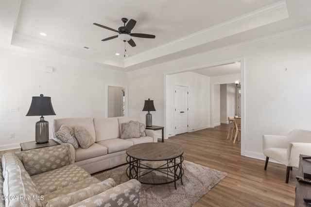 4067 Reunion Pointe Lane, New Bern, NC 28562