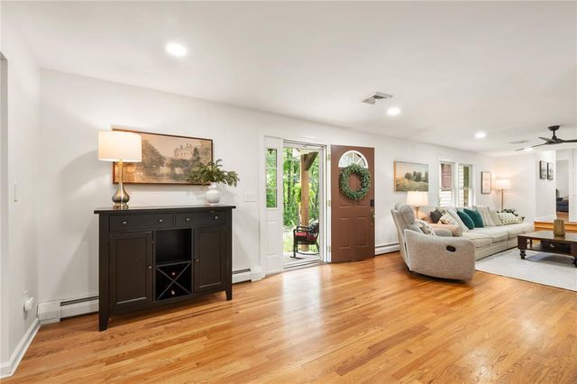 5936 Glen Road, Upper Saucon Twp, PA 18036