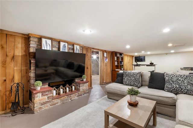 5936 Glen Road, Upper Saucon Twp, PA 18036