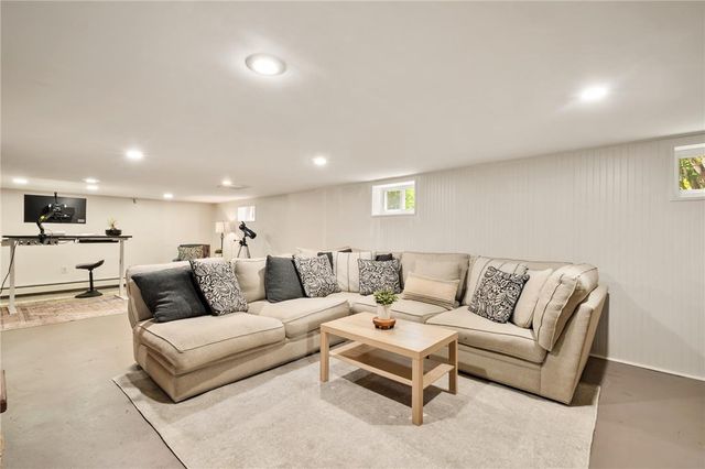 5936 Glen Road, Upper Saucon Twp, PA 18036