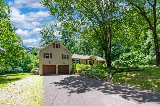5936 Glen Road, Upper Saucon Twp, PA 18036