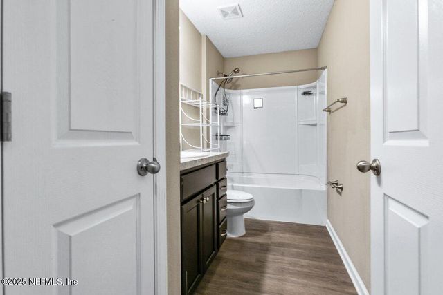 2235 BAYVIEW Road, Jacksonville, FL 32210