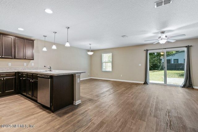 2235 BAYVIEW Road, Jacksonville, FL 32210
