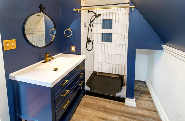 927 W Idlewild Drive, Evansville, IN 47710