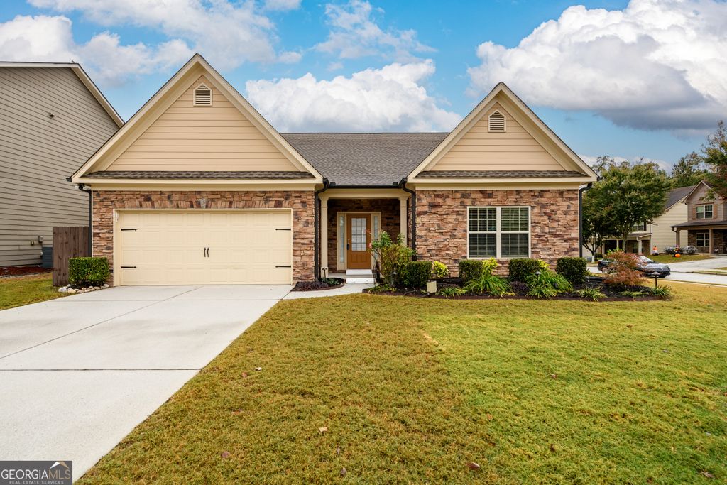 2283 Infield Lane, Lawrenceville, GA 30043