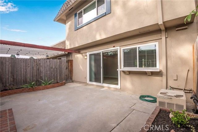 4247 Larwin, Cypress, CA 90630