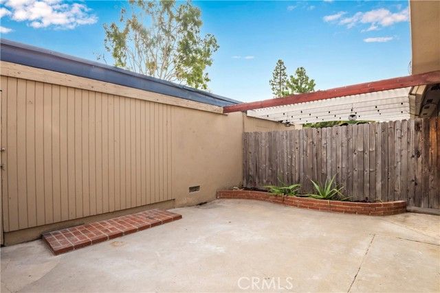 4247 Larwin, Cypress, CA 90630