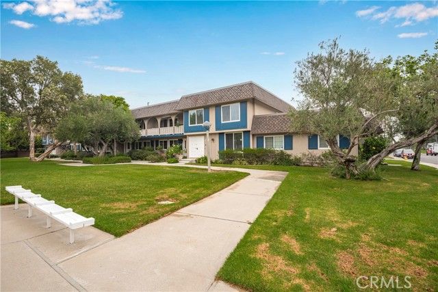 4247 Larwin, Cypress, CA 90630