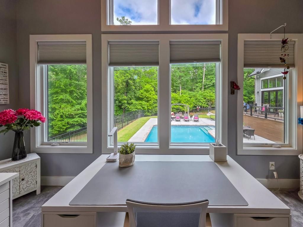 Image 23 of property listing at 14 Allatoona Estates Drive SE, Acworth, GA 30102