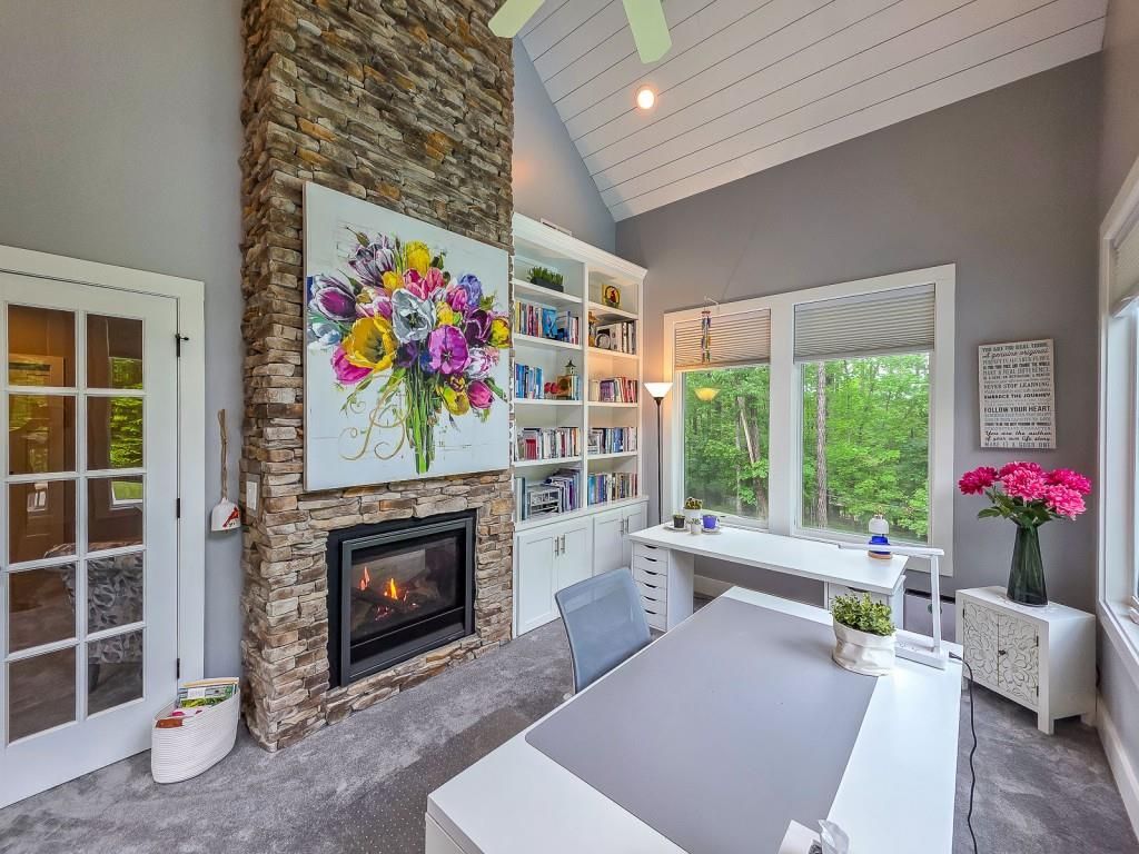 Image 24 of property listing at 14 Allatoona Estates Drive SE, Acworth, GA 30102
