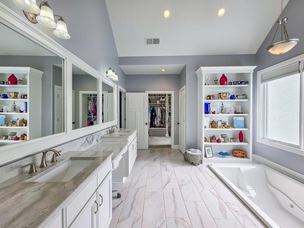Image 28 of property listing at 14 Allatoona Estates Drive SE, Acworth, GA 30102