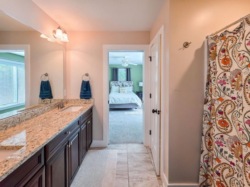 Image 44 of property listing at 14 Allatoona Estates Drive SE, Acworth, GA 30102