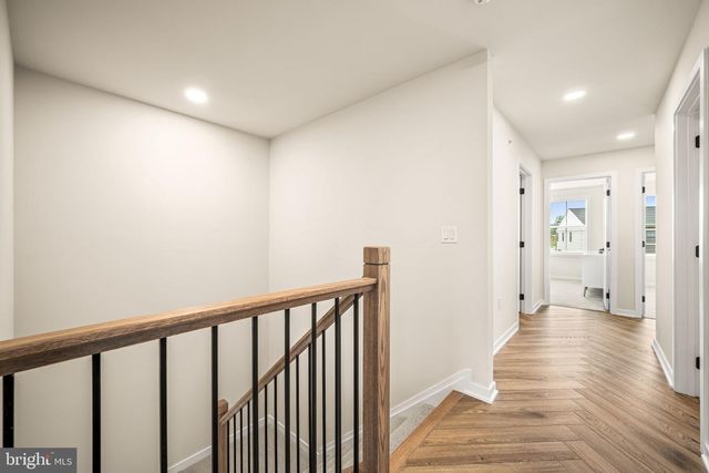 352 ASPEN WAY, King Of Prussia, PA 19406