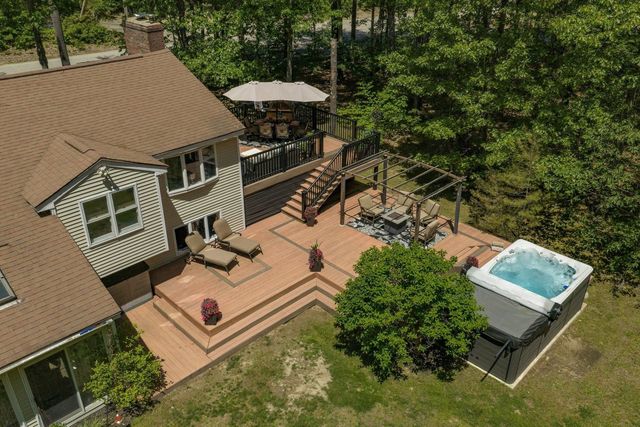 2 Garrison Lane, Madbury, NH 03823