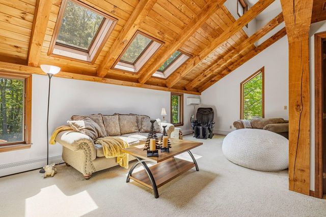 2 Garrison Lane, Madbury, NH 03823