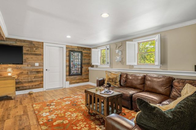 2 Garrison Lane, Madbury, NH 03823