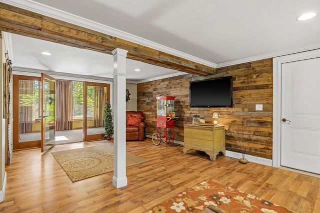 2 Garrison Lane, Madbury, NH 03823