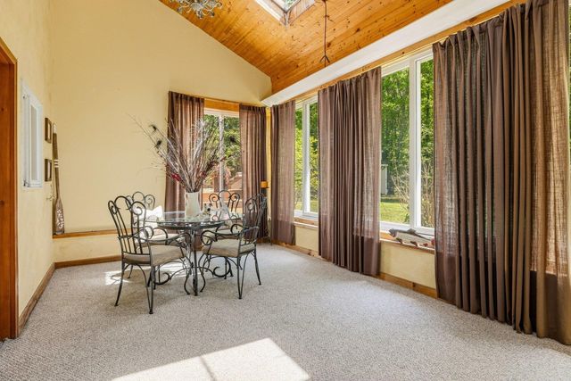 2 Garrison Lane, Madbury, NH 03823
