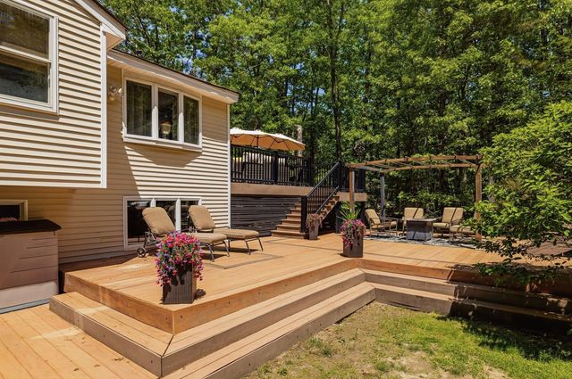 2 Garrison Lane, Madbury, NH 03823