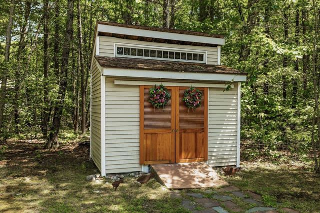 2 Garrison Lane, Madbury, NH 03823