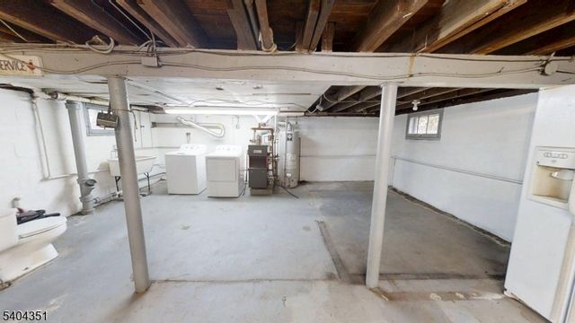 526 Spruce St, Roselle Park Boro, NJ 07204