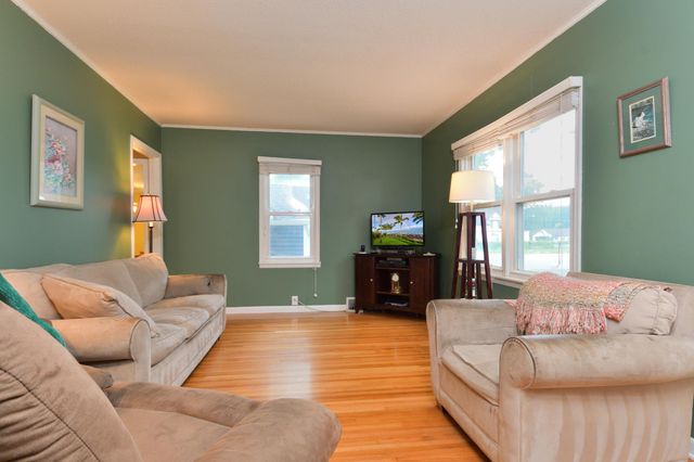 8141 13th Avenue S, Bloomington, MN 55425