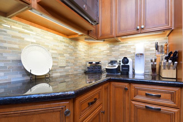 8141 13th Avenue S, Bloomington, MN 55425