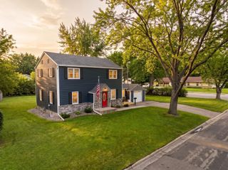 8141 13th Avenue S, Bloomington, MN 55425