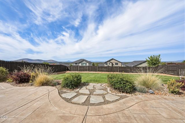 4421 SW Majestic Avenue, Redmond, OR 97756