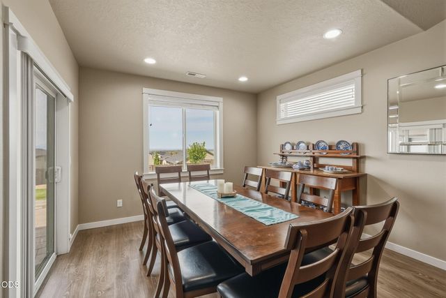4421 SW Majestic Avenue, Redmond, OR 97756