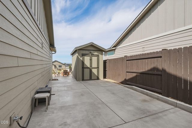 4421 SW Majestic Avenue, Redmond, OR 97756