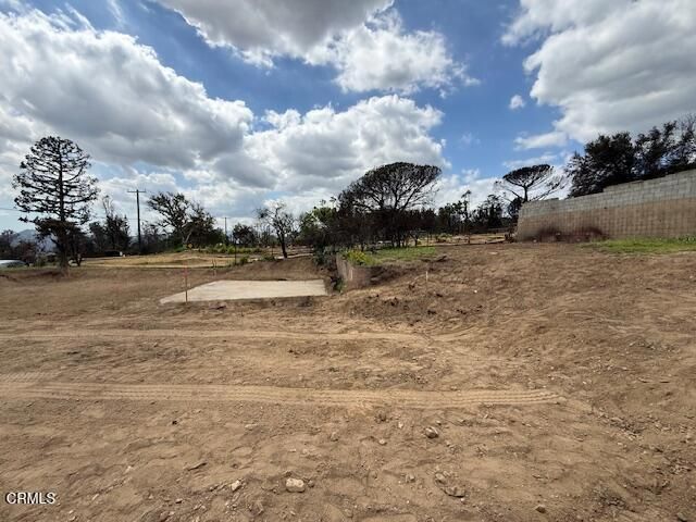 563 E Las Flores Drive, Altadena, CA 91001