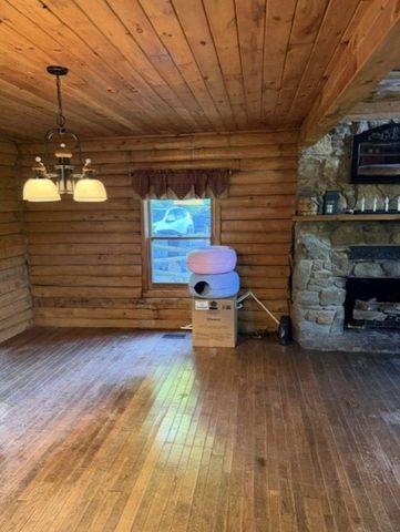 1660 Beuna Vista Drive, Huntington, WV 25704