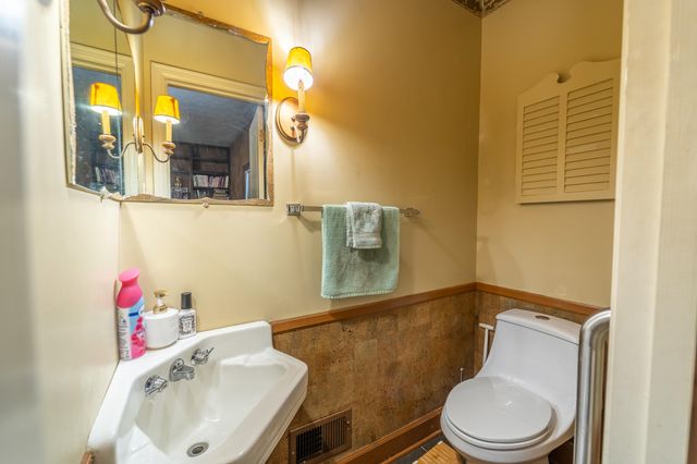 972 Edgewater Drive, Lexington, KY 40502