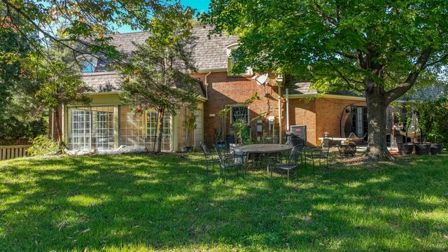 972 Edgewater Drive, Lexington, KY 40502