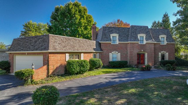 972 Edgewater Drive, Lexington, KY 40502