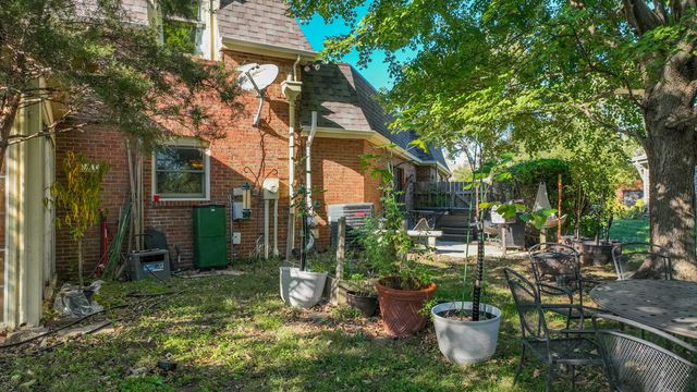 972 Edgewater Drive, Lexington, KY 40502