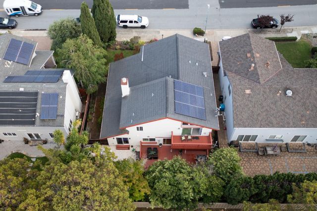 60 Beach Park Boulevard, Foster City, CA 94404