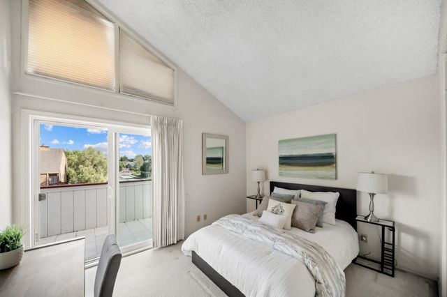 60 Beach Park Boulevard, Foster City, CA 94404