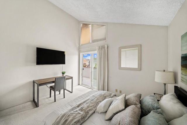 60 Beach Park Boulevard, Foster City, CA 94404