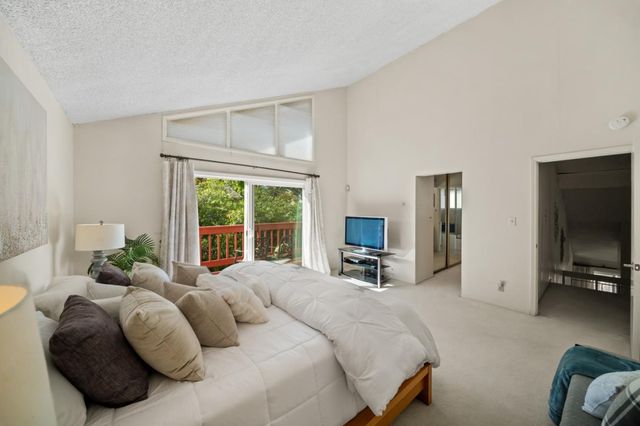 60 Beach Park Boulevard, Foster City, CA 94404